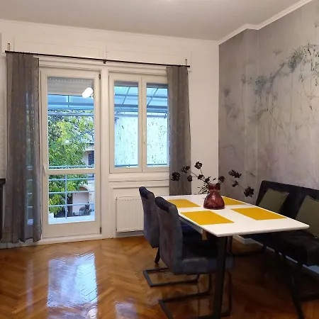 Glam * 米什科尔茨